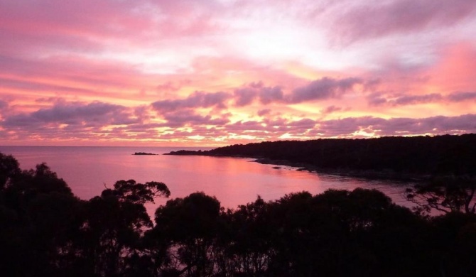 THE LOFT @ Bay of Fires Seascape