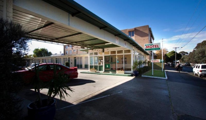 Parkville Motel