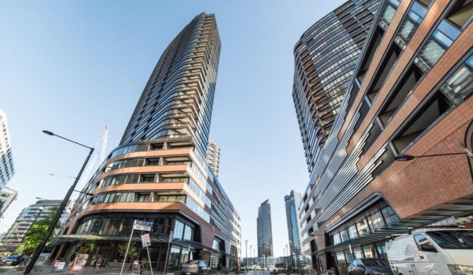 Melbourne Private Apartments - Collins Street Waterfront, Docklands