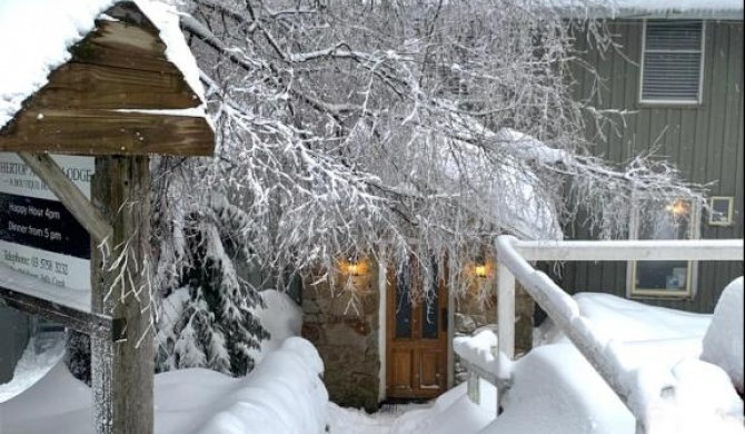 Feathertop Alpine Lodge