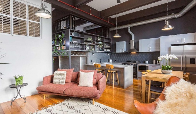 BOUTIQUE STAYS - Loft on Rose