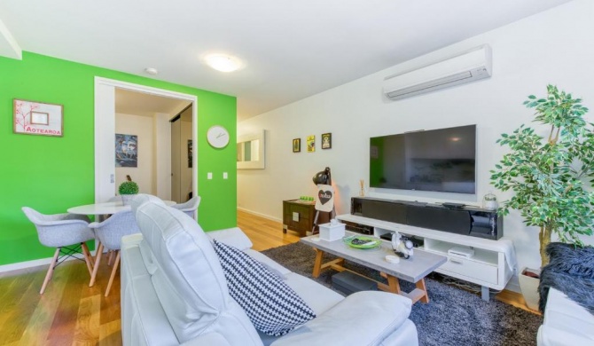 Fitzroy lifestyle 1 bed with pool, spa, sauna & gym