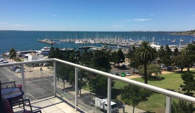 Geelong Waterfront Penthouse Apartment