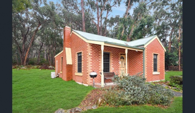 Heatherlie Cottages Halls Gap