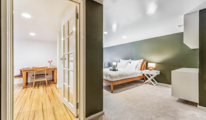 Darling Suite - Newly renovated, on the river access to the Tan, South Yarra station or Chapel St