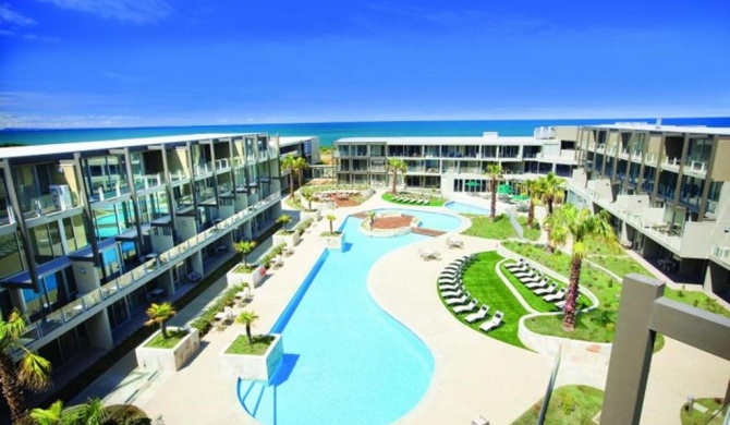 Beachfront Resort Torquay, Australia