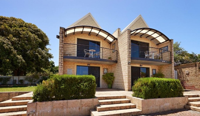 Albany Harbourside Apartments And Houses