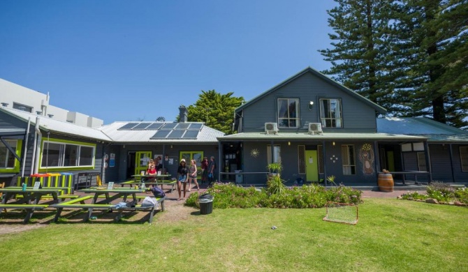 Dunsborough Beachouse YHA