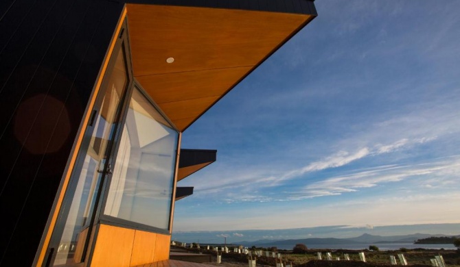 Bruny Island Escapes and Hotel Bruny