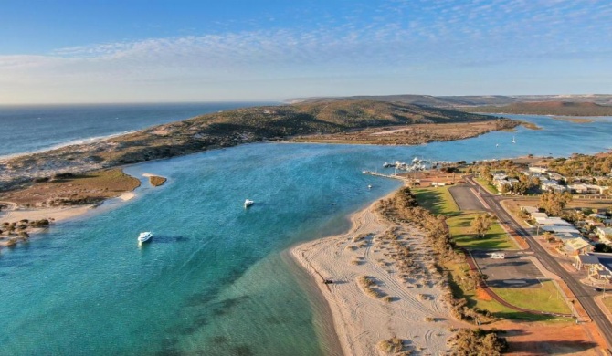 API Pelican Beach Front Apartments Kalbarri