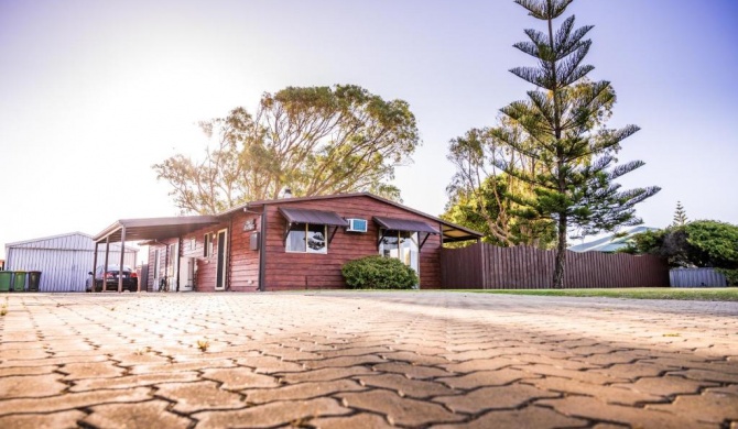 The Bothy Lancelin Family Retreat