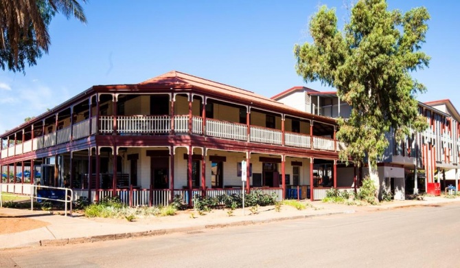 Beadon Bay Hotel